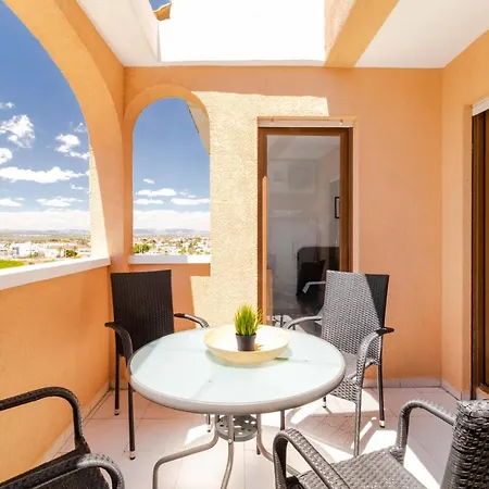Espanatour Augusto Apartment